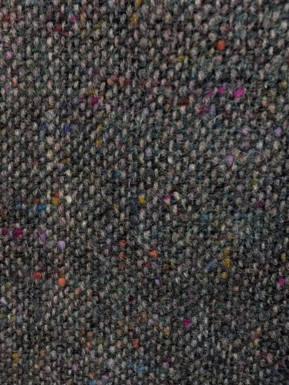 True Vintage 70's Brendella Gray Tweed 100% Wool Midi Walking Skirt